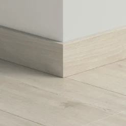 Jalkalista vinyylille Pergo, 240cm