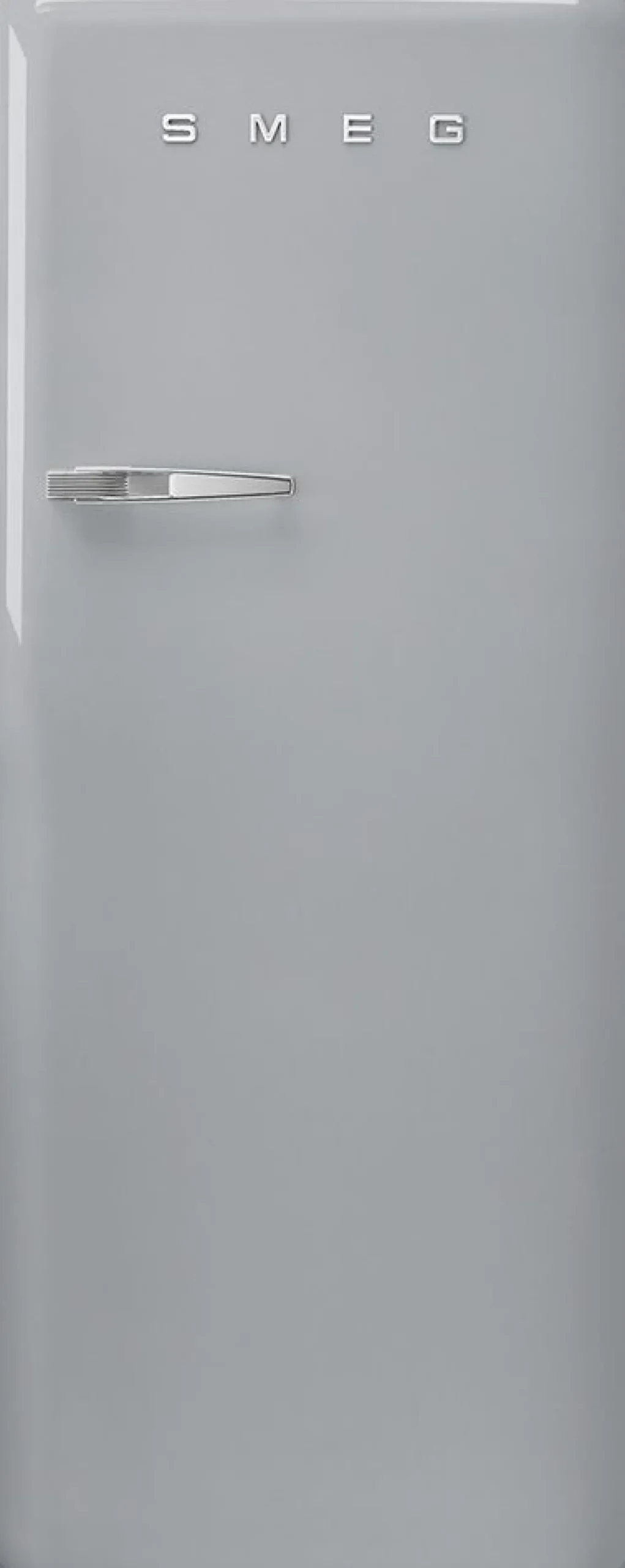 Jenkkikaappi pakastelokerolla Smeg Retro FAB28RSV6, 60.1cm, 244/26 l, oikea, hopea