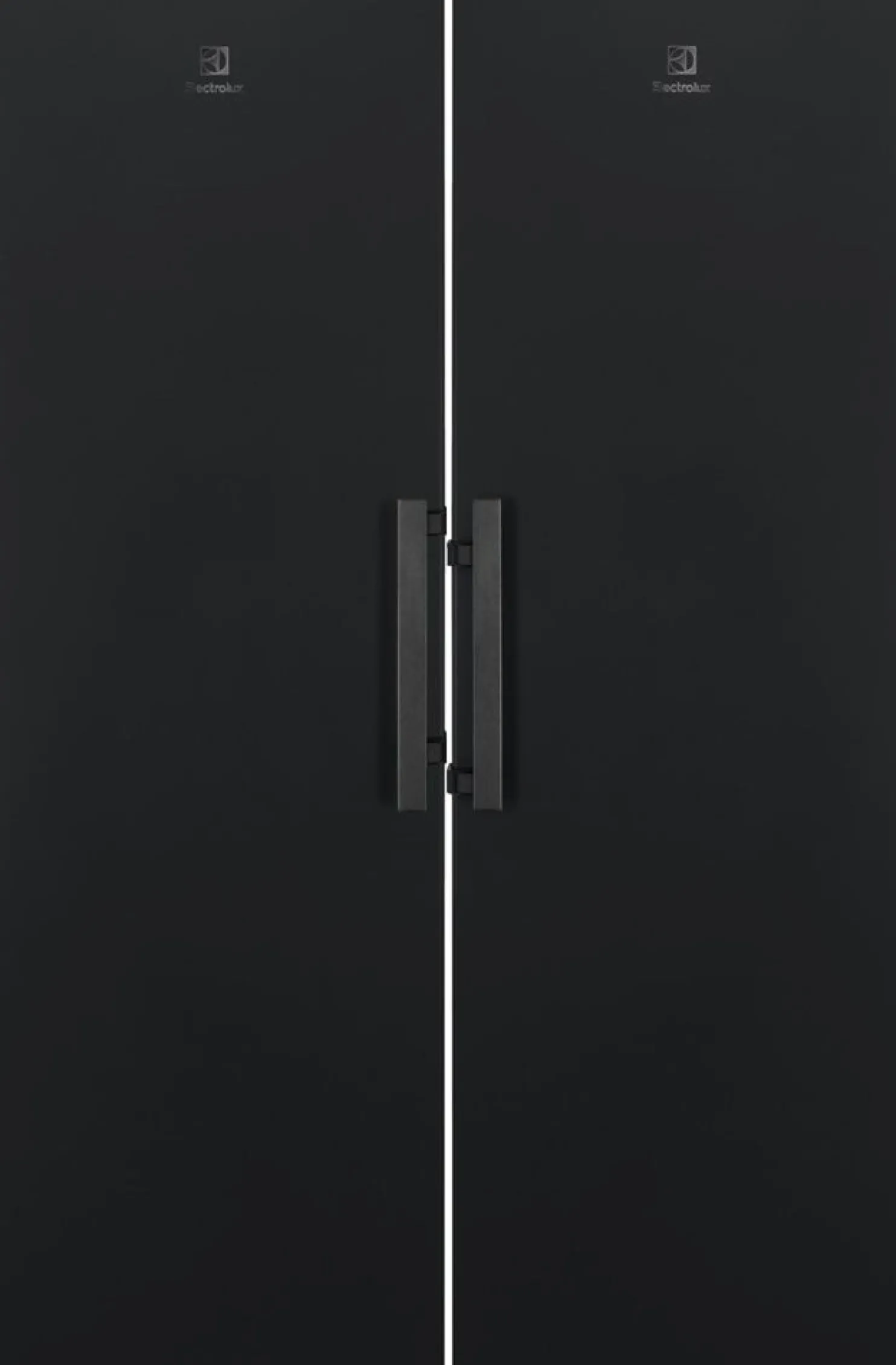 Jääkaappi ja pakastin Electrolux Series 600 ERS3DE39K EUT6NE28K, 119cm, 395/280 l, musta