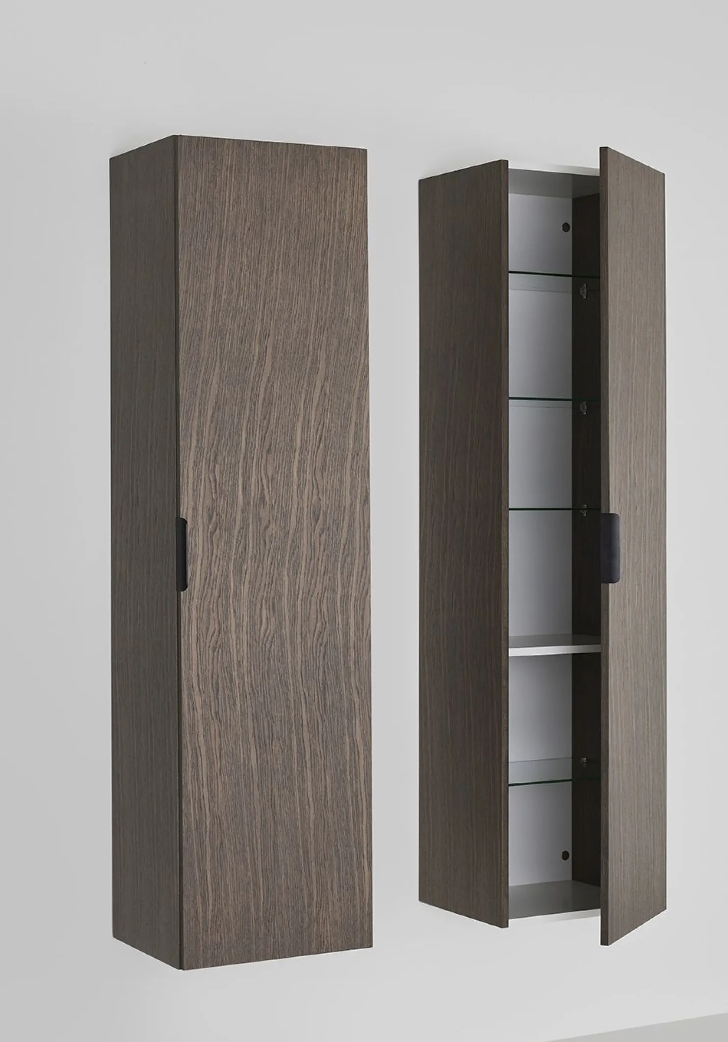 Korkea kaappi Hafa Go, 400x1555 mm, tumma tammi