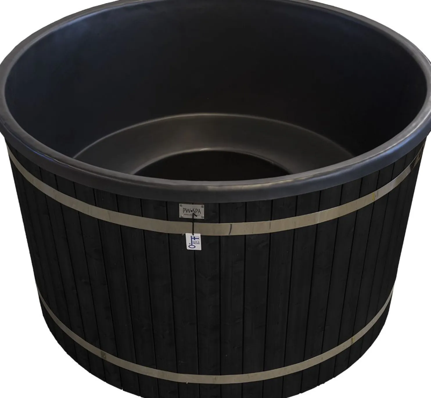 Kylpytynnyri PW-Spa Classic Tee-se-itse 6-8 hlöä eri värejä