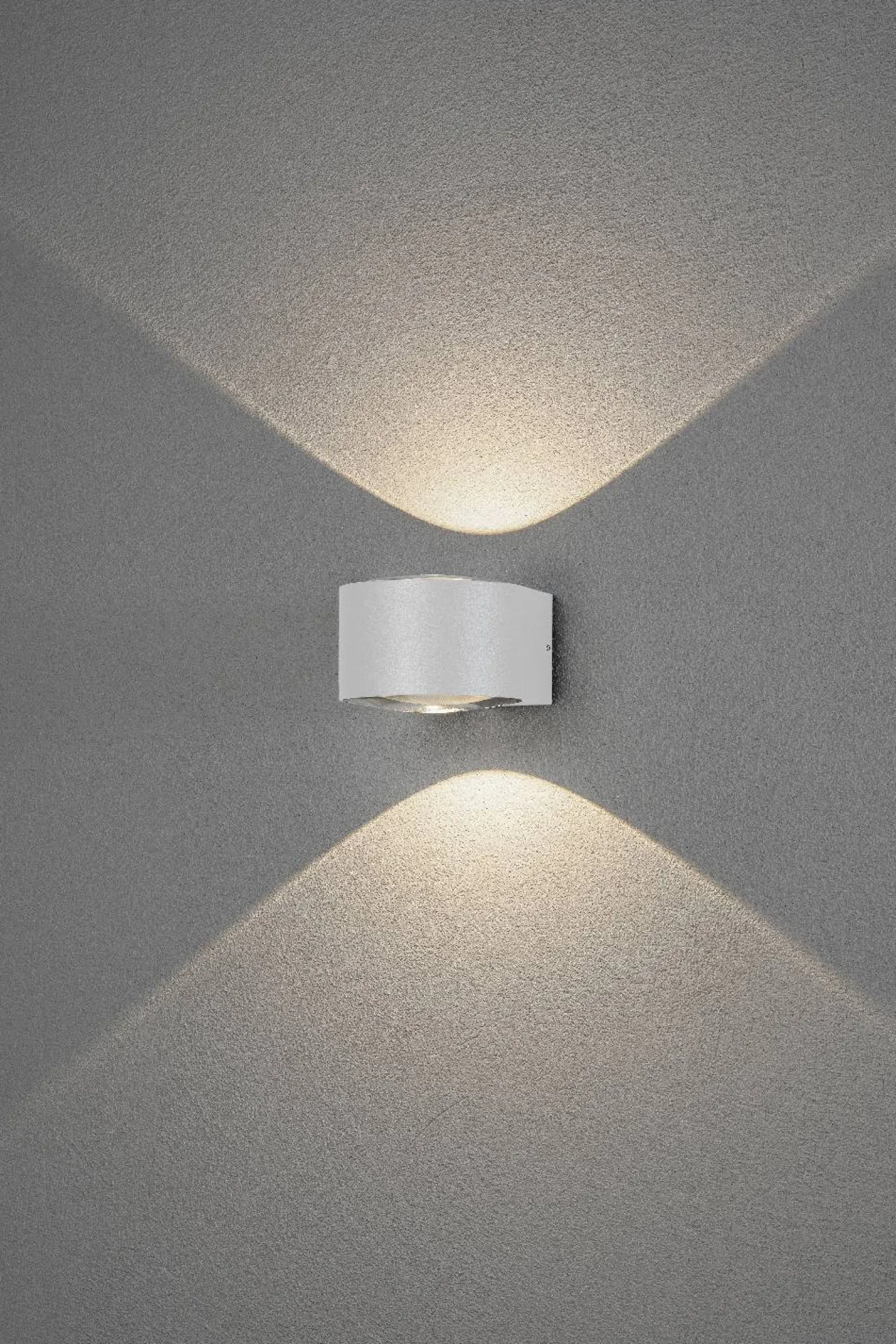LED-seinävalaisin Konstsmide Gela 2x6W ylös/alas valkoinen